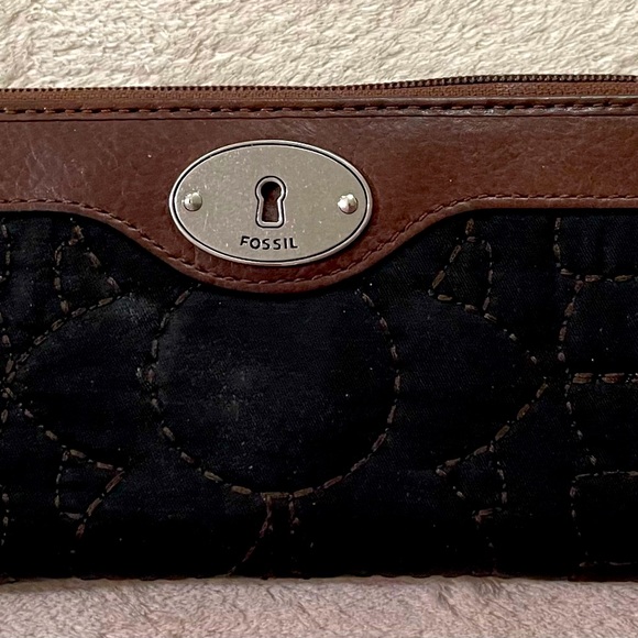 Fossil Per-key Wallet 8x4 measurements . - Picture 4 of 7